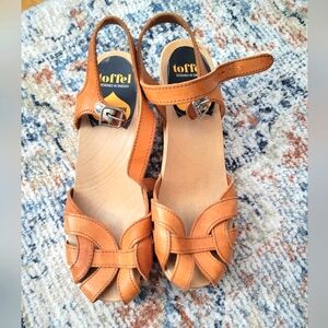 Sweedish hasbeens wooden clog sandals